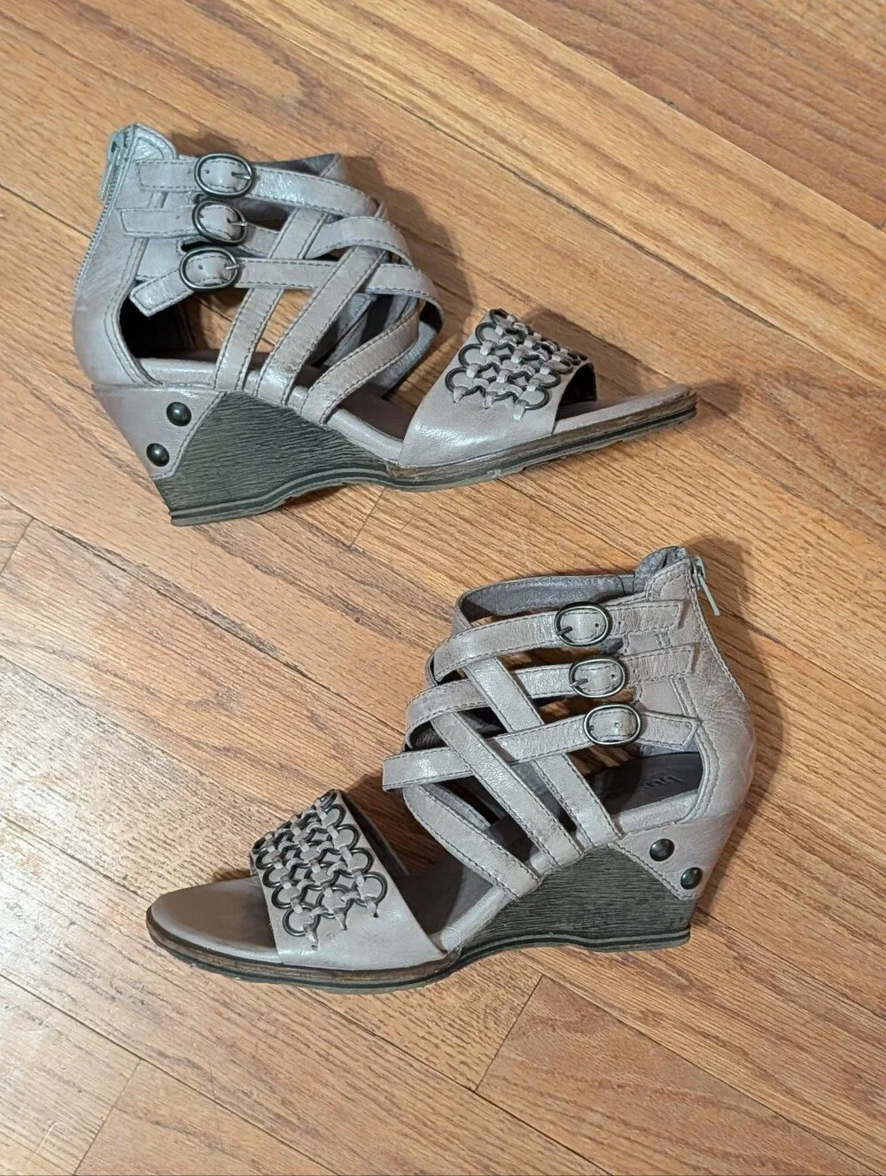 Bussola Gray Taupe Punk Chain Wedge Sandals